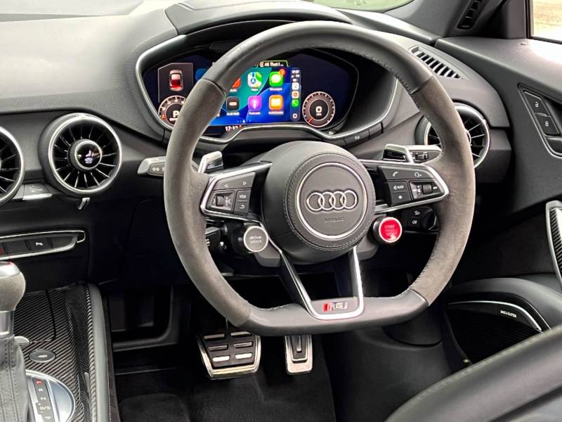 Audi TT RS   Registered:2023(72)
