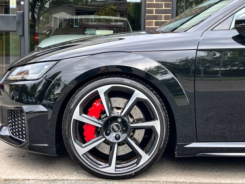 Audi TT RS   Registered:2023(72)