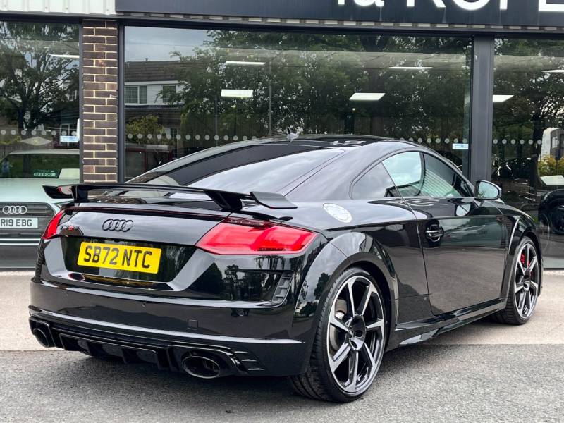 Audi TT RS   Registered:2023(72)