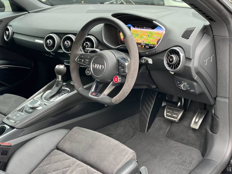 Audi TT RS   Registered:2023(72)
