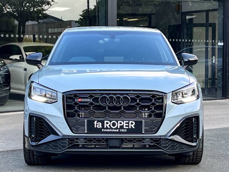 Audi SQ2   Registered:2022(22)