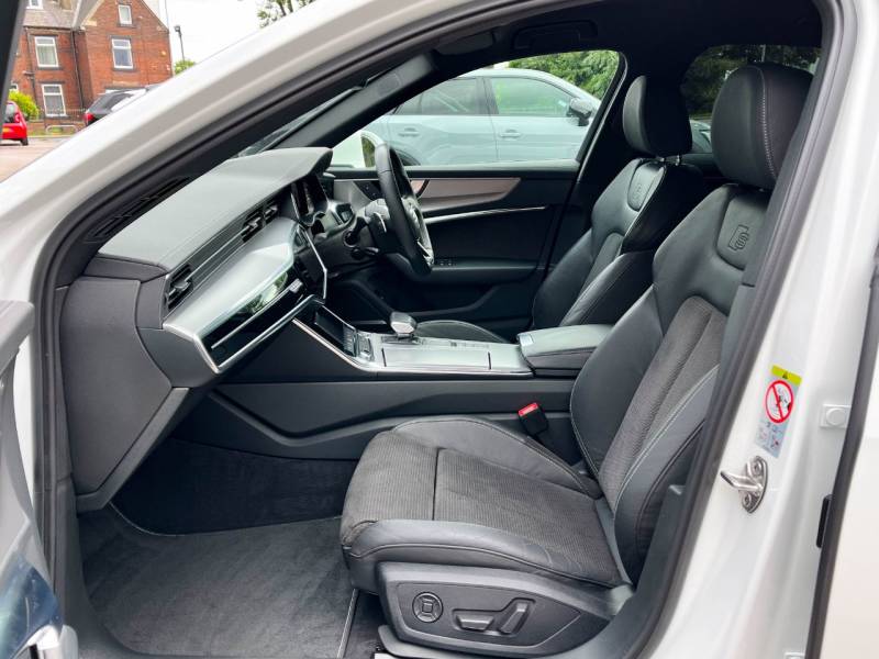Audi A6   Registered:2019(69)