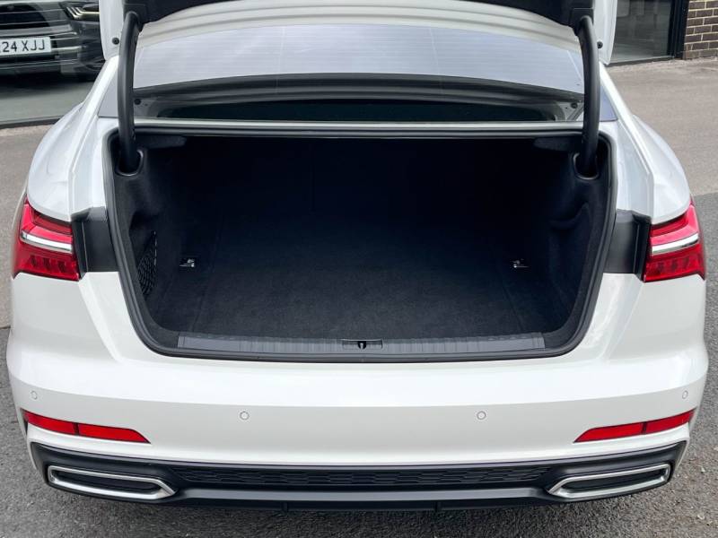 Audi A6   Registered:2019(69)