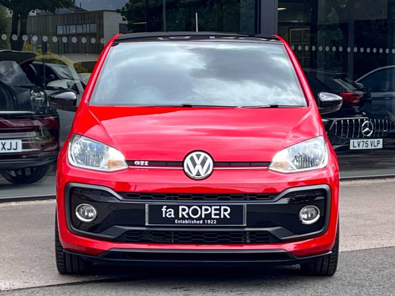 Volkswagen Up   Registered:2018(68)