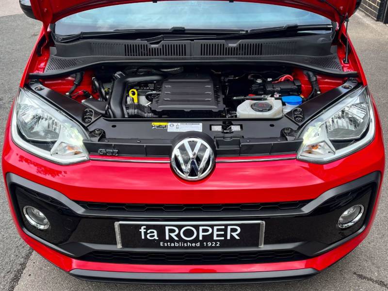 Volkswagen Up   Registered:2018(68)