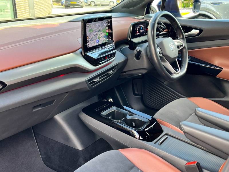 Volkswagen Id.4   Registered:2021(71)