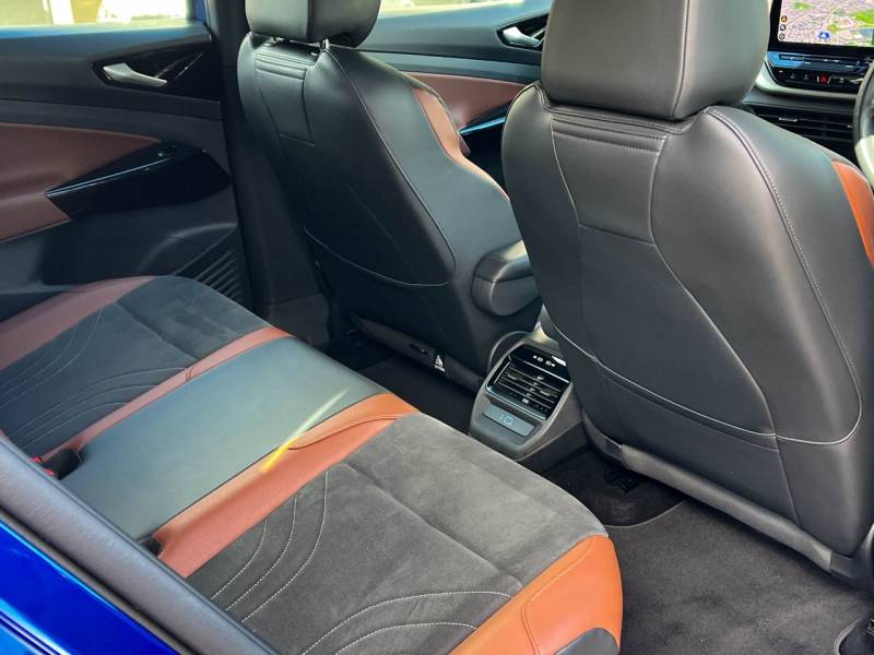 Volkswagen Id.4   Registered:2021(71)
