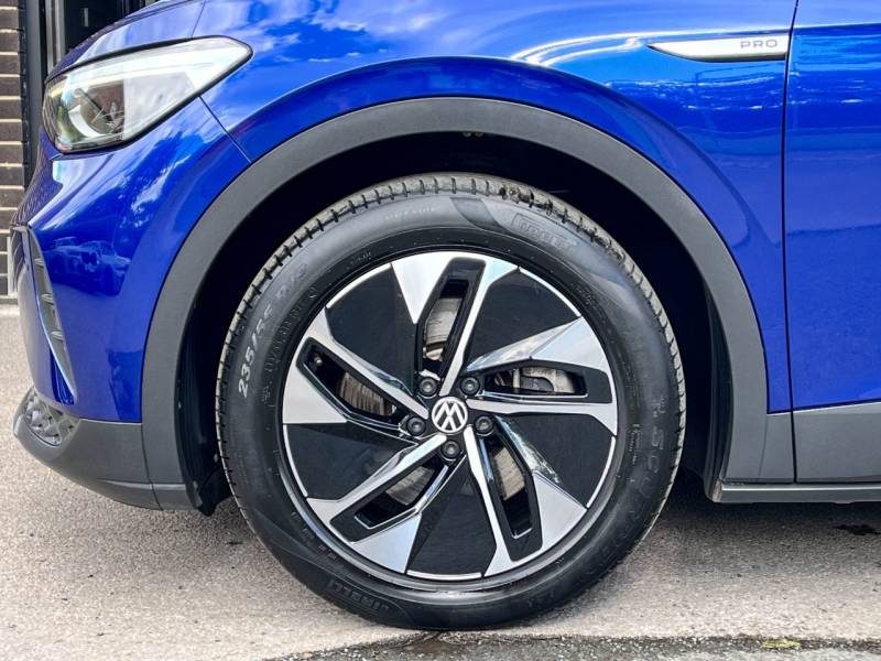 Volkswagen Id.4   Registered:2021(71)