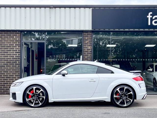 2019 Audi TT RS 2.5 TFSI quattro S tronic 400ps