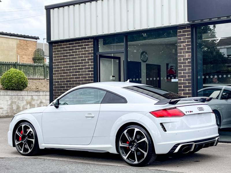 Audi TT RS   Registered:2019(19)