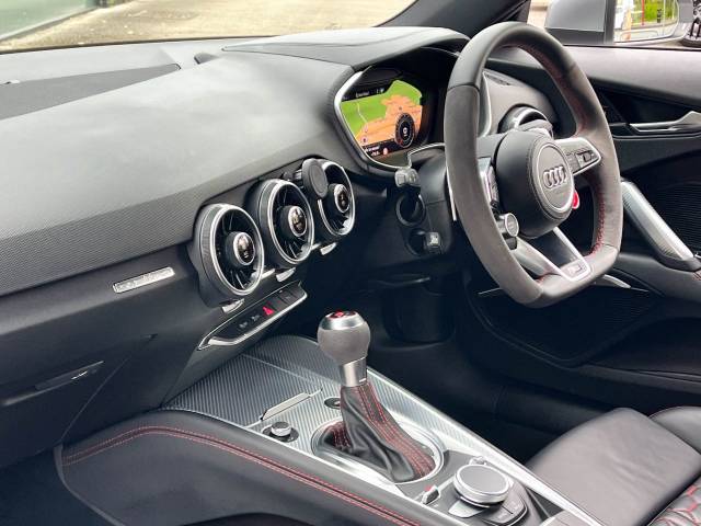 2019 Audi TT RS 2.5 TFSI quattro S tronic 400ps