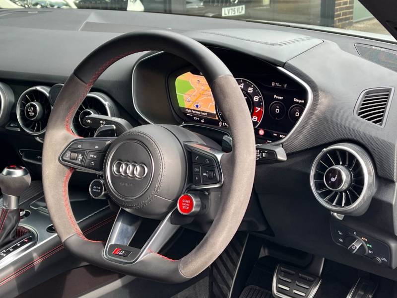 Audi TT RS   Registered:2019(19)