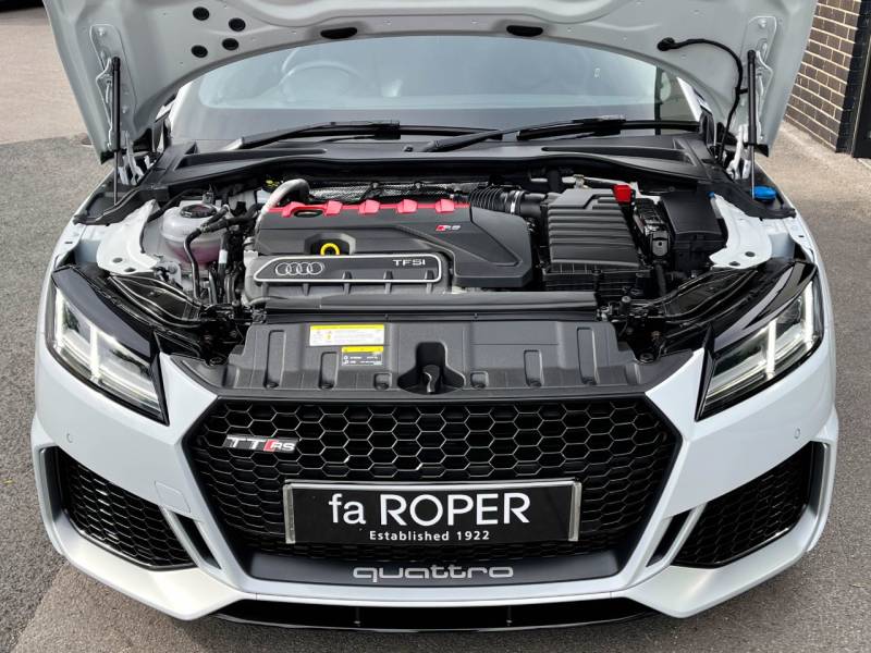 Audi TT RS   Registered:2019(19)