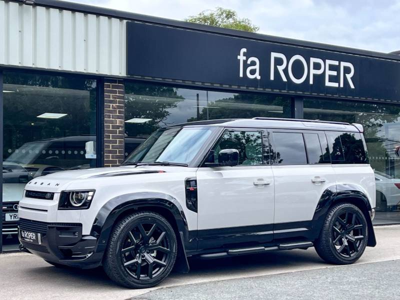 Land Rover Defender 110   Registered:2025(75)