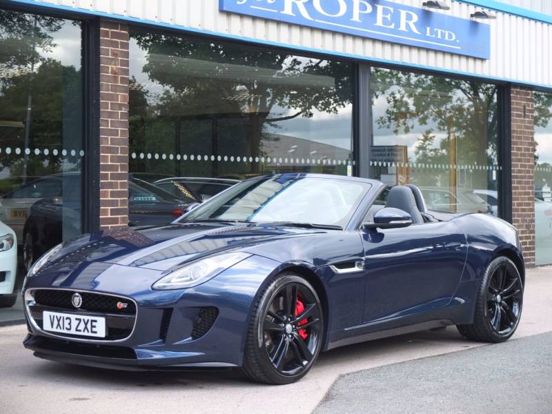 Jaguar F Type   Registered:2013(13)
