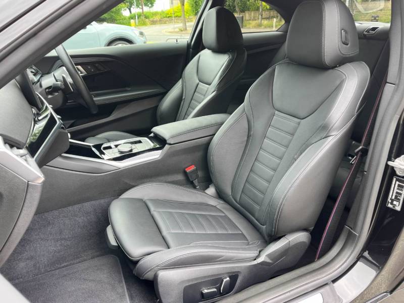 BMW 2 Series   Registered:2025(74)