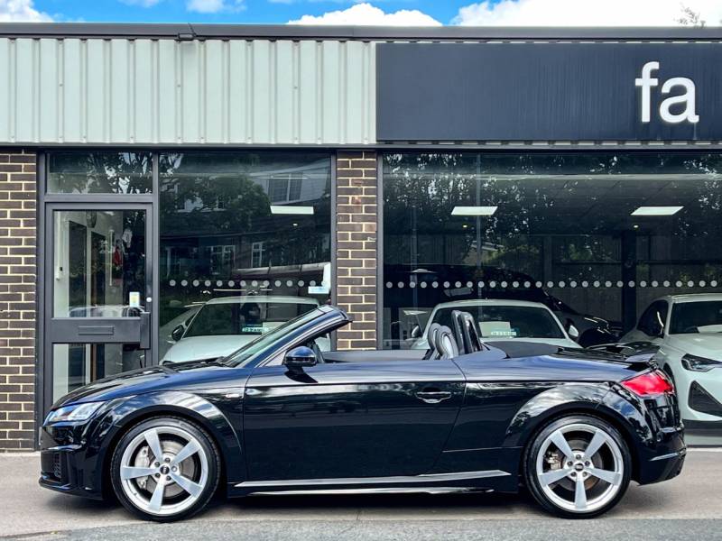 Audi TT   Registered:2022(72)