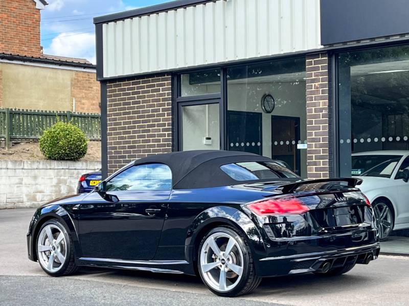 Audi TT   Registered:2022(72)