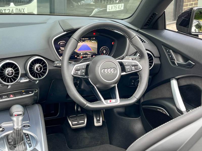 Audi TT   Registered:2022(72)