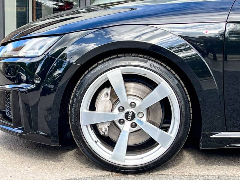 Audi TT   Registered:2022(72)