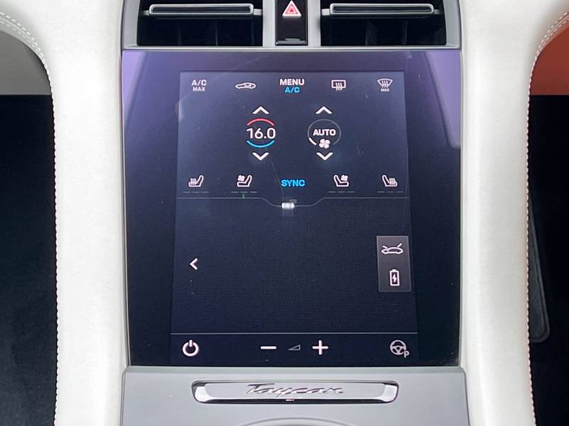 Porsche Taycan   Registered:2023(23)