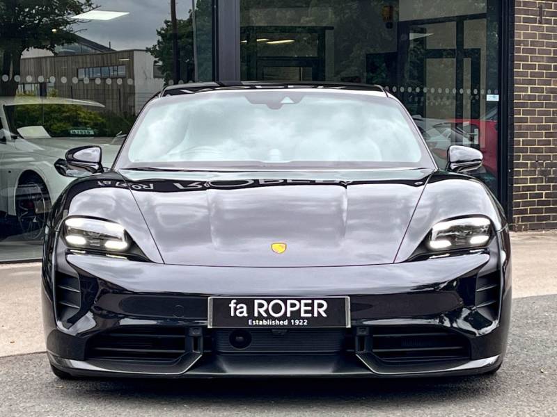Porsche Taycan   Registered:2023(23)