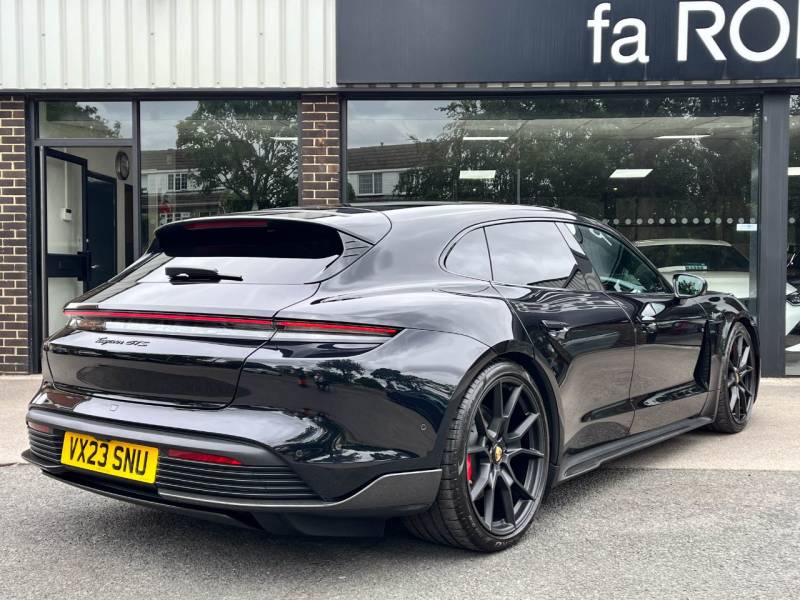 Porsche Taycan   Registered:2023(23)