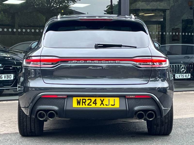 Porsche Macan   Registered:2024(24)