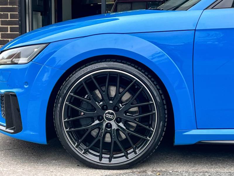 Audi TTS   Registered:2021(71)