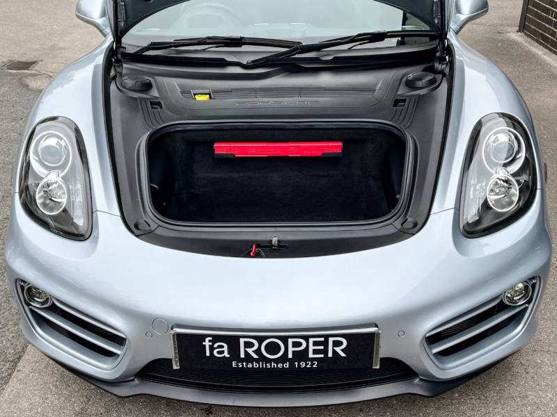 Porsche Cayman   Registered:2014(64)