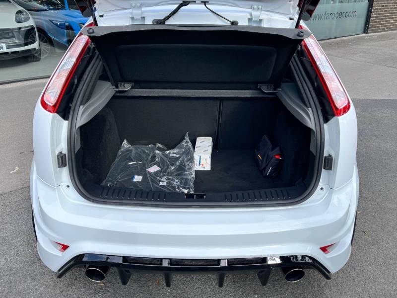 Ford Focus   Registered:2010(60)
