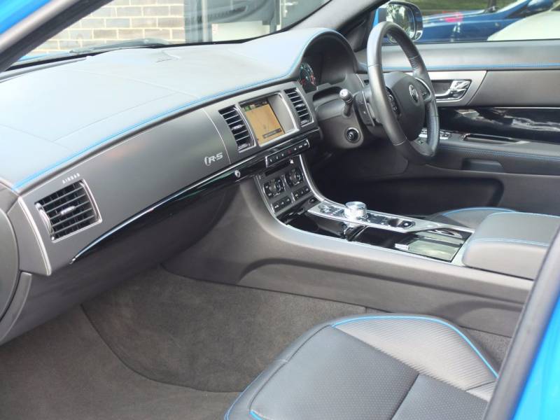 Jaguar XF   Registered:2015(15)