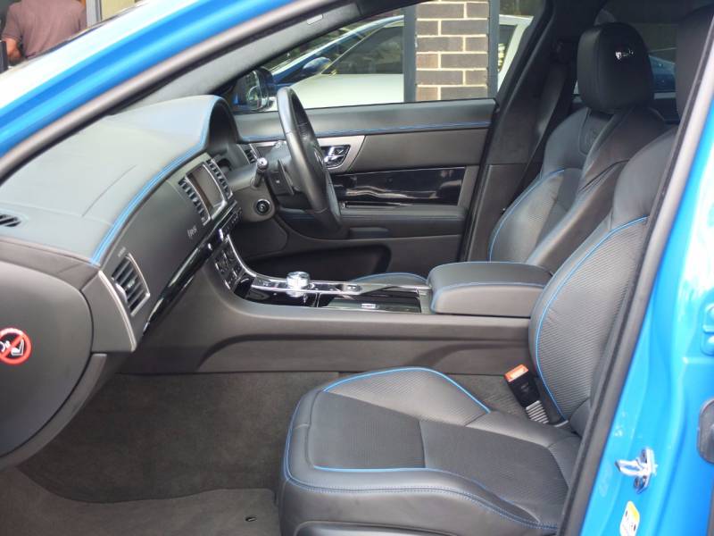 Jaguar XF   Registered:2015(15)