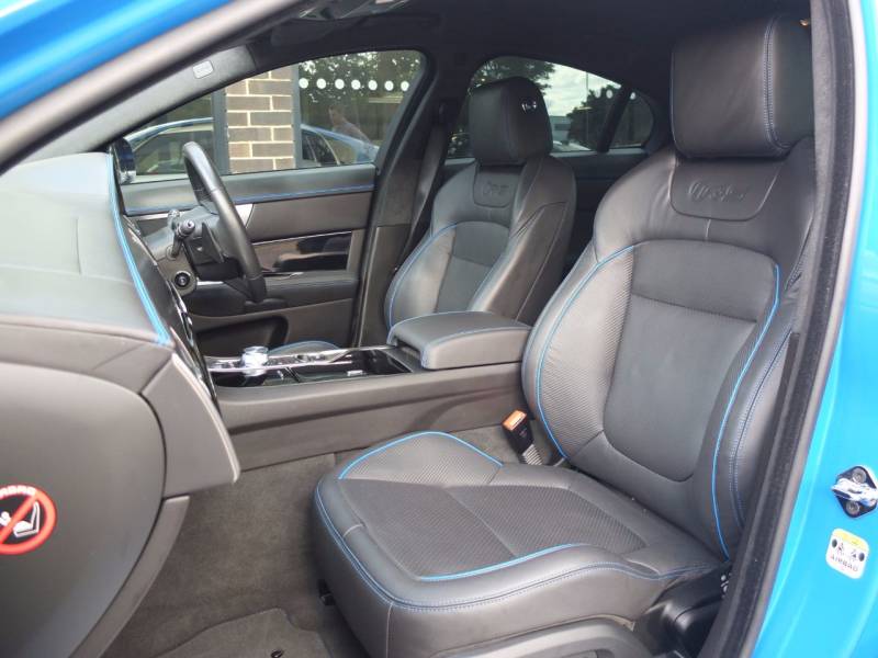 Jaguar XF   Registered:2015(15)