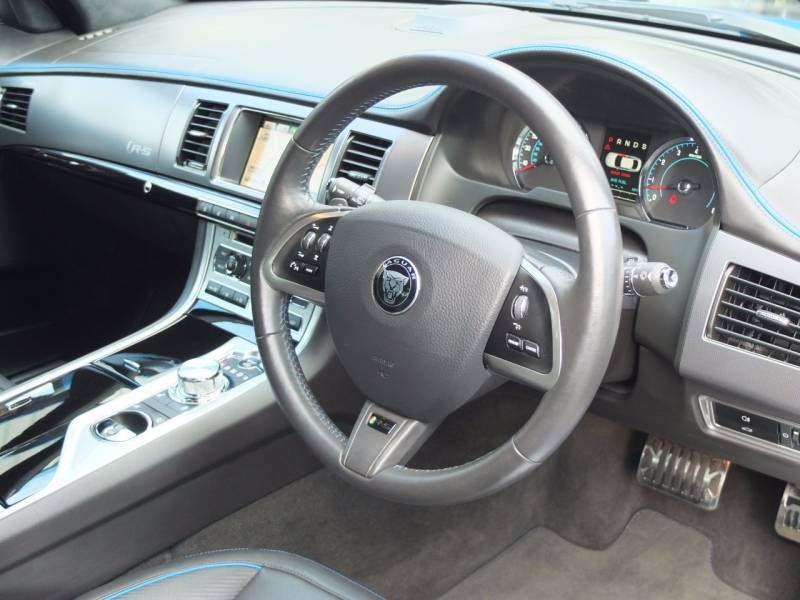 Jaguar XF   Registered:2015(15)