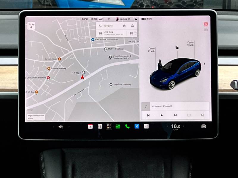 Tesla Model 3   Registered:2021(71)