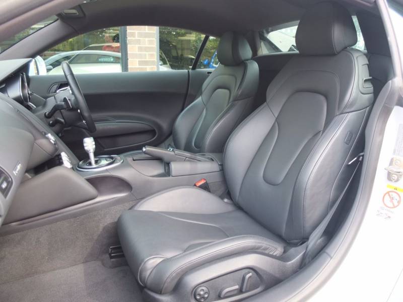 Audi R8   Registered:2012(62)