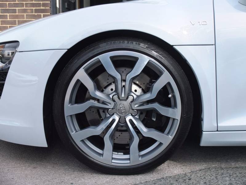 Audi R8   Registered:2012(62)