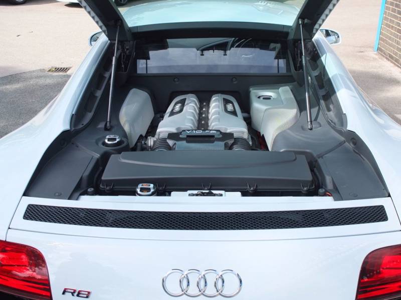 Audi R8   Registered:2012(62)