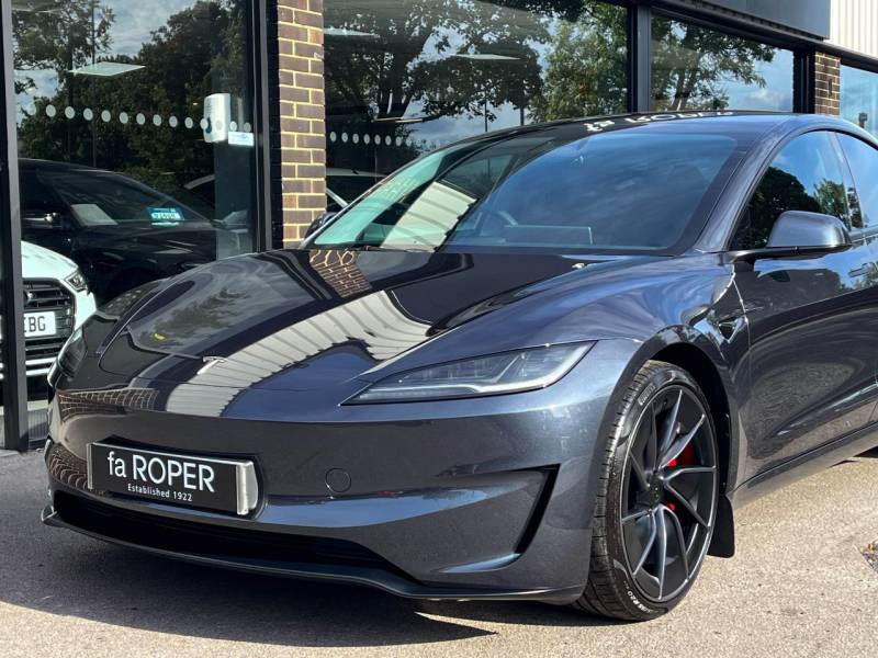 Tesla Model 3   Registered:2024(24)