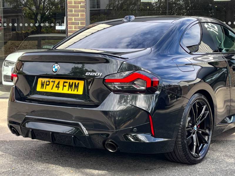 BMW 2 Series   Registered:2024(74)