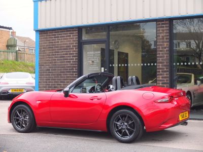 Mazda MX-5 1.5 Sport Nav Convertible Petrol Soul Red Metallic