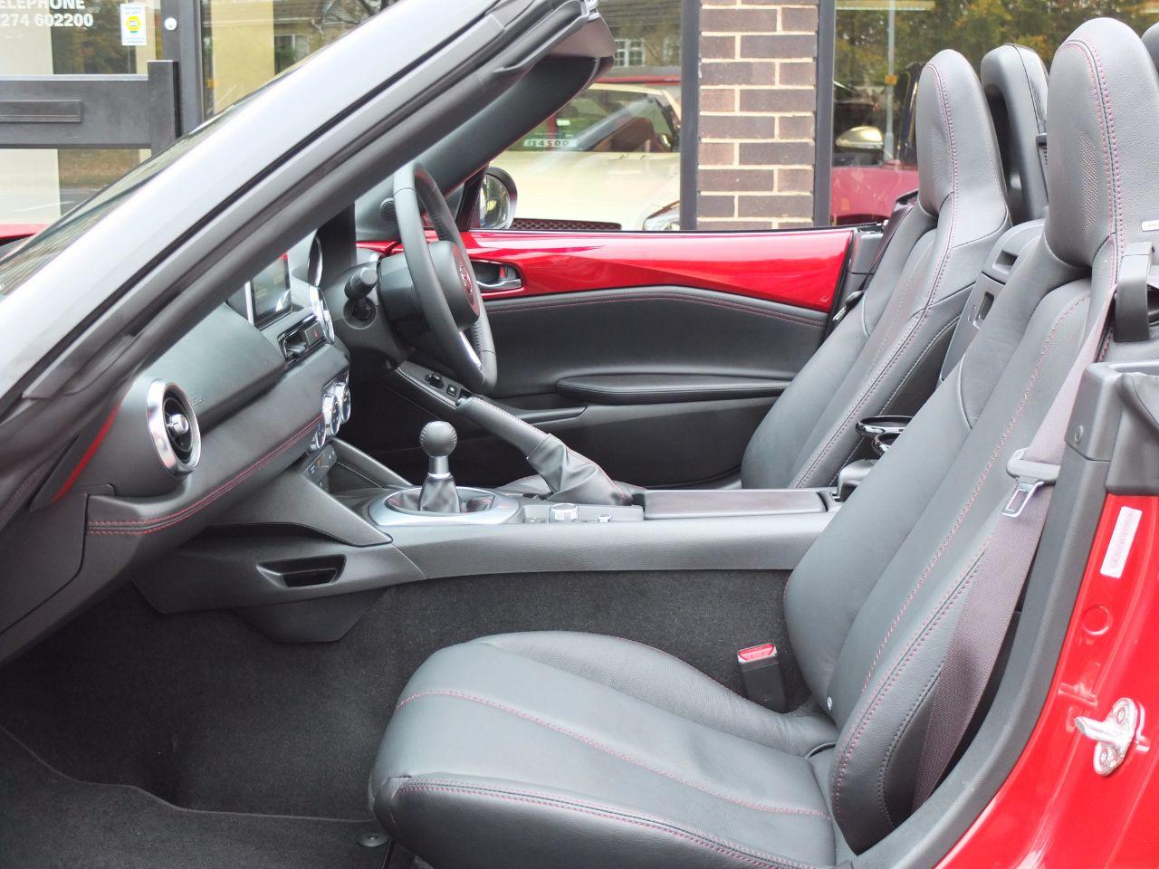 Mazda MX-5 1.5 Sport Nav Convertible Petrol Soul Red Metallic