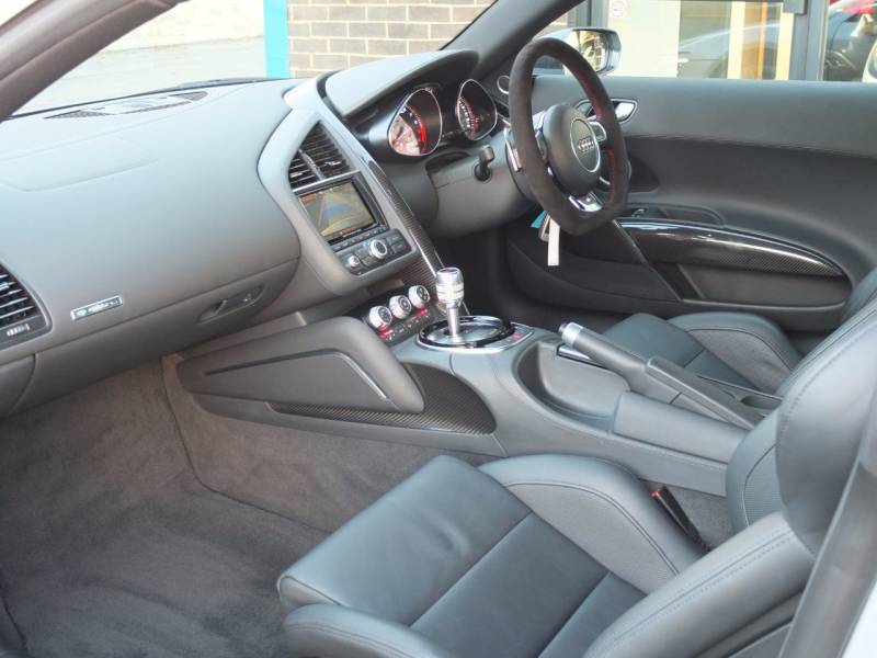 Audi R8   Registered:2014(64)