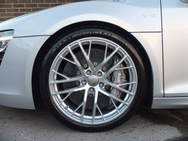 Audi R8   Registered:2014(64)