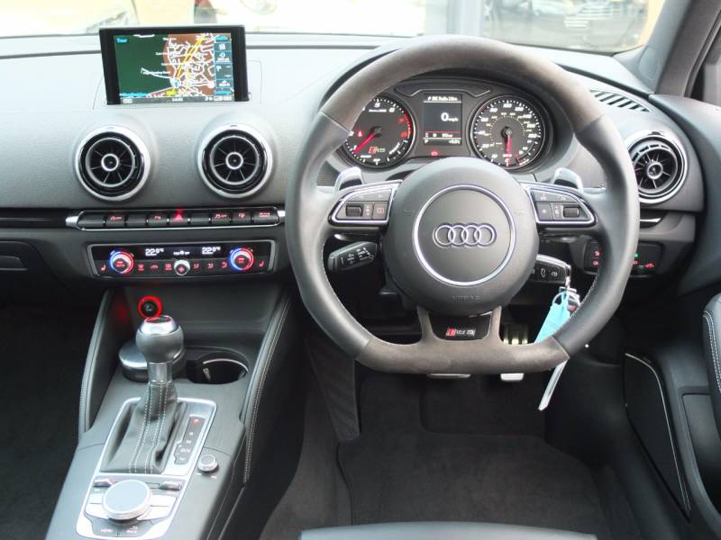 Audi RS3   Registered:2015(65)