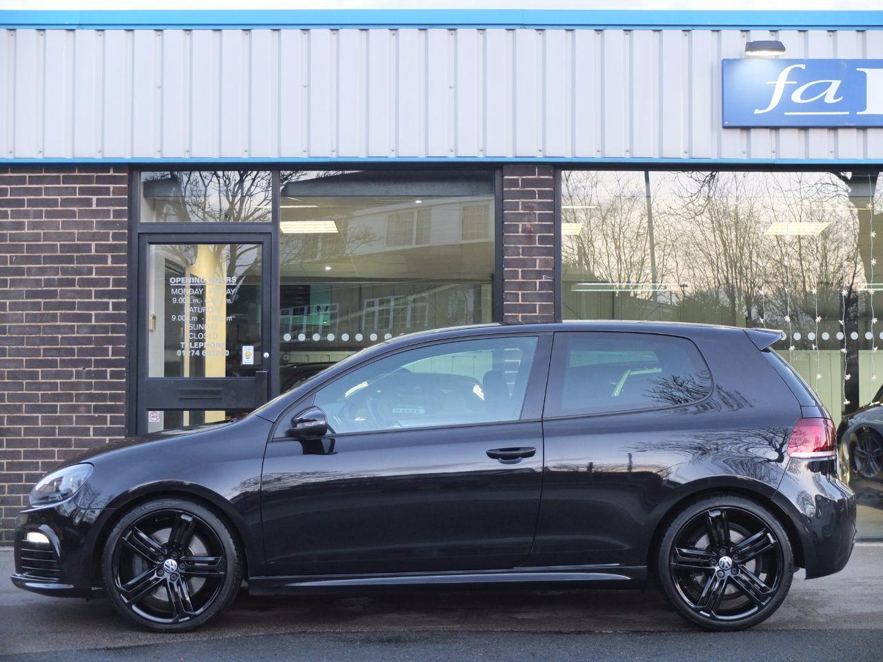 Volkswagen Golf 2.0 TSI R 4MOTION 3 Door Hatchback Petrol Deep Black Metallic