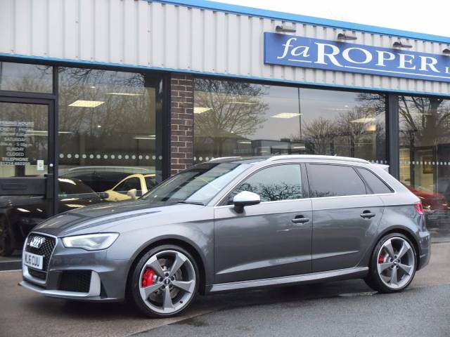 2016 Audi RS3 2.5 TFSI RS 3 quattro S-Tronic