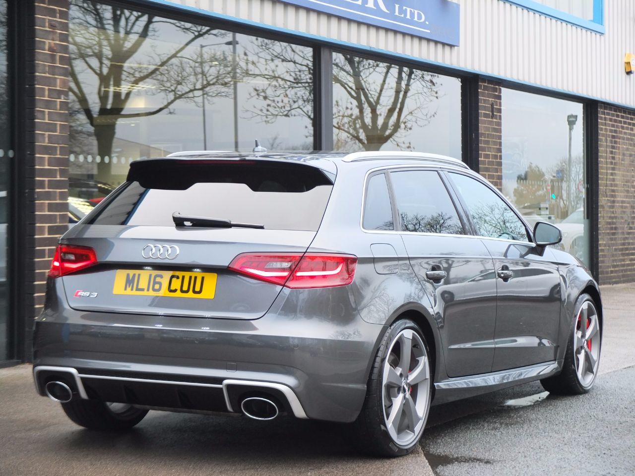 Audi RS3 2.5 TFSI RS 3 quattro S-Tronic Hatchback Petrol Daytona Grey Metallic