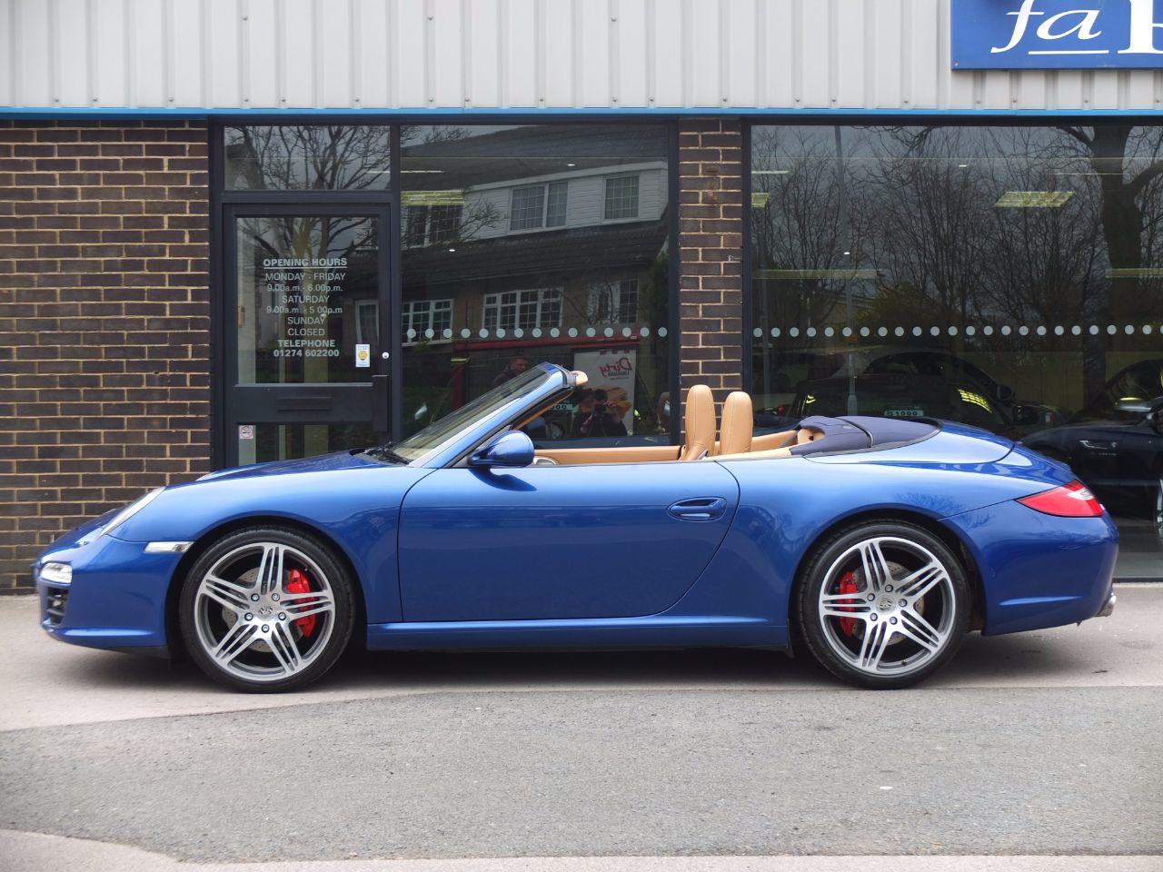 Porsche 911 Carrera 3.8 S Cabriolet (997 Gen II) Convertible Petrol Aqua Blue Metallic